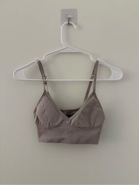 Lululemon Ebb to Street
Bra